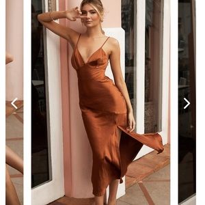 Selfie Leslie copper DOWNTOWN CAMI STRAP FRONT SPLIT SATIN MIDI DRESS